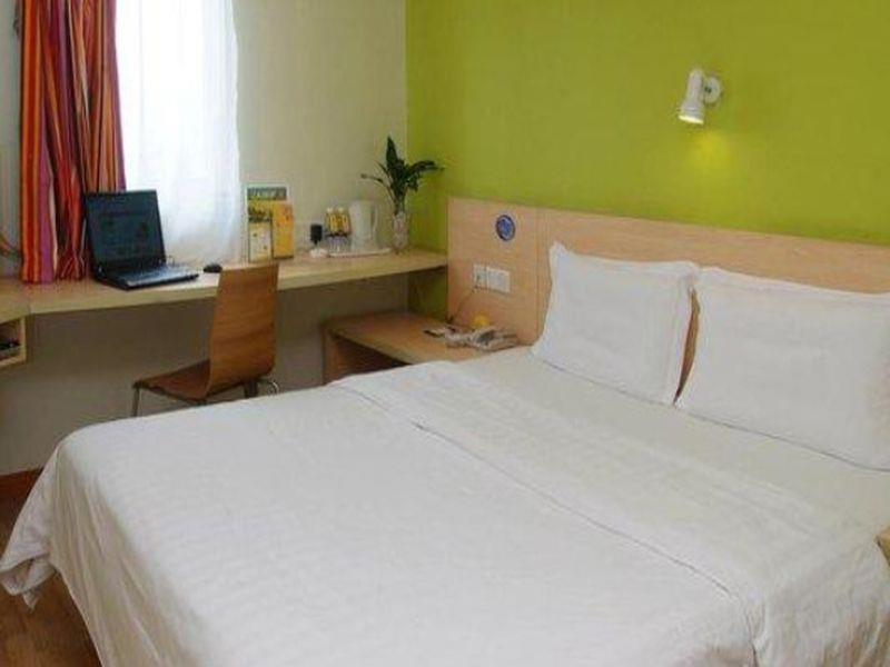 7 Days Inn Fuzhou Gandong Avenue Passenger Station Екстериор снимка